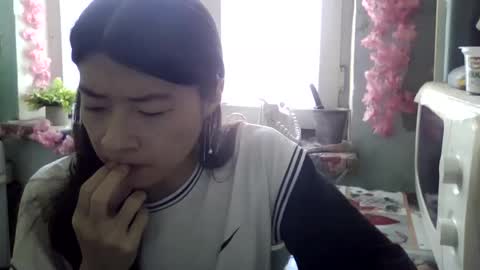 CarlyJoy online show from 10/10/25, 08:35