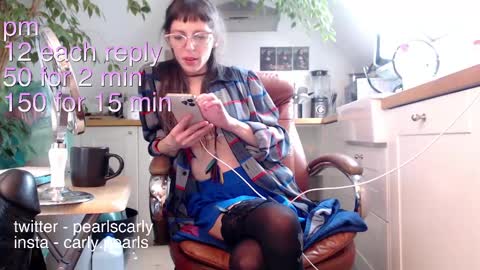 Snapshot of carlypearls chatting on 01/20/25, 12:39 Carly Pearls online show from 01/20/25, 12:39