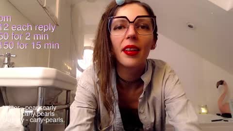 Snapshot of carlypearls chatting on 02/08/25, 10:40 Carly Pearls online show from 02/08/25, 10:40