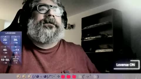 Snapshot of carmelo_devitto chatting on 10/30/25, 08:05 soy Batman online show from 10/30/25, 08:05