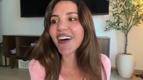 Snapshot of carmenthebrat chatting on 11/04/25, 05:28 Your fav goddess online show from 11/04/25, 05:28