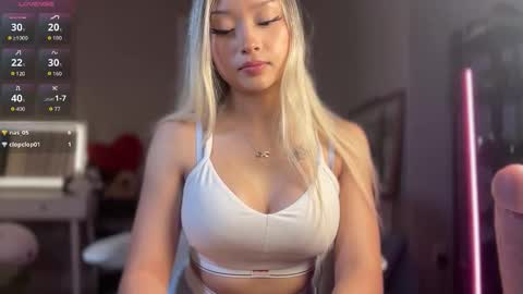 carmenxrose online show from 11/12/25, 01:17