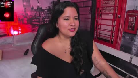 Snapshot of caro_sexyhot chatting on 11/13/25, 02:32 carolina online show from 11/13/25, 02:32