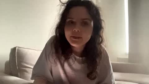 Rosa online show from 11/22/25, 12:59