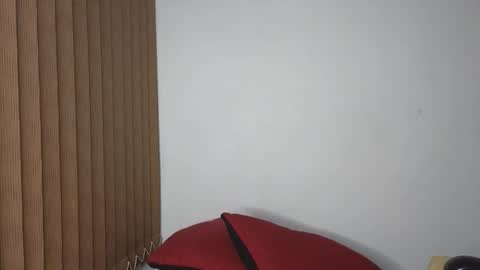 Snapshot of carolay759687 chatting on 11/07/25, 12:32 carolay759687 online show from 11/07/25, 12:32