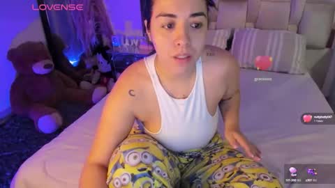 caroline online show from 11/16/25, 05:13