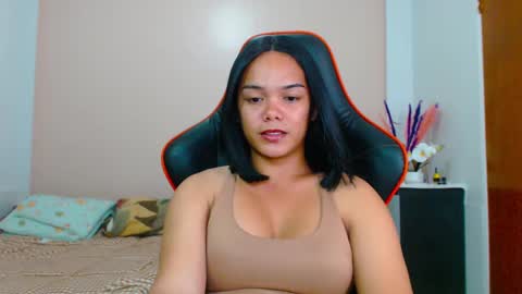 Snapshot of caroline_east chatting on 03/10/25, 03:41 caroline_east online show from 03/10/25, 03:41