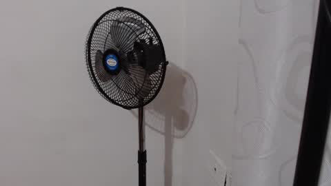 Carolin Blich online show from 02/13/25, 01:26