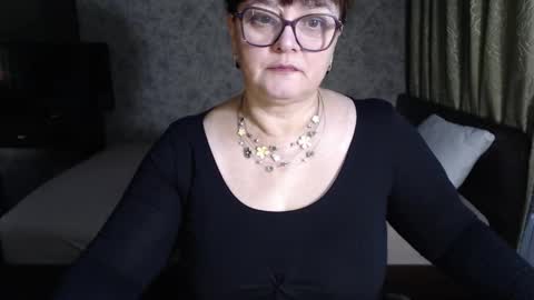 Snapshot of carolinedream_ chatting on 11/07/25, 07:47 CarolineDream online show from 11/07/25, 07:47