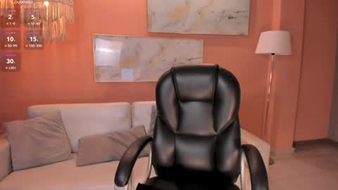 Snapshot of carolinegrace_ chatting on 01/02/25, 02:35 Caro online show from 01/02/25, 02:35