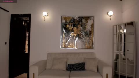 Caro online show from 11/10/25, 10:36