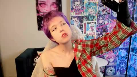 CarolineRichter online show from 10/20/25, 03:07