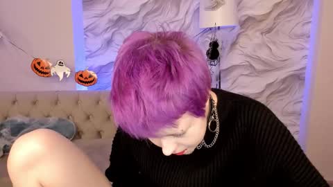 CarolineRichter online show from 10/24/25, 03:14