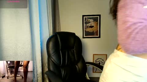 Snapshot of carolu_ chatting on 09/10/25, 10:59 Caro online show from 09/10/25, 10:59