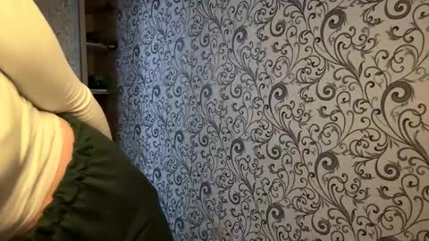 Karalina online show from 11/11/25, 02:06