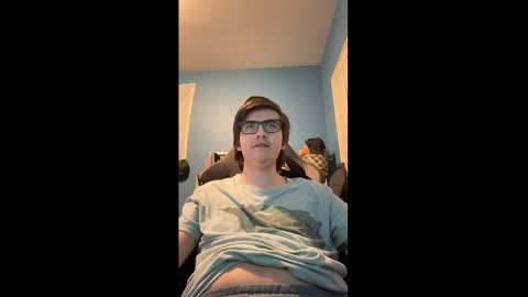 Snapshot of carter10101000 chatting on 10/17/25, 08:17 carter10101000 online show from 10/17/25, 08:17