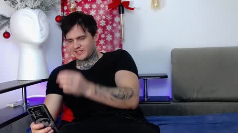 Snapshot of carter_reos chatting on 12/16/24, 11:01 Carter online show from 12/16/24, 11:01