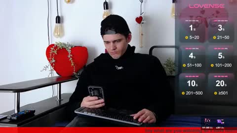Snapshot of carter_reos chatting on 02/13/25, 07:35 Carter online show from 02/13/25, 07:35