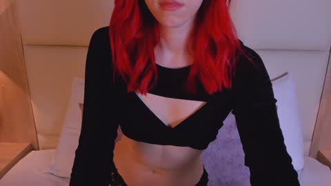 Snapshot of casandra_busting chatting on 12/29/24, 01:06 Casandra online show from 12/29/24, 01:06