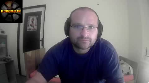 Snapshot of cascadacek chatting on 10/06/25, 06:05 CASCADACEK online show from 10/06/25, 06:05