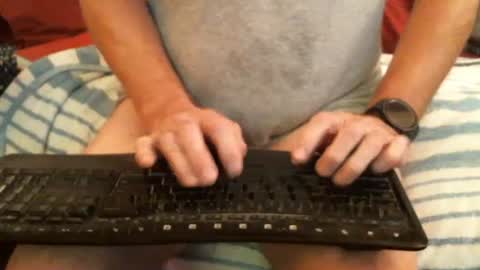 Cashew online show from 01/12/25, 04:52