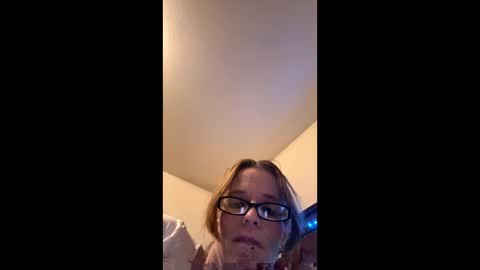 Snapshot of casidy1 chatting on 01/09/25, 12:25 casidy1 online show from 01/09/25, 12:25