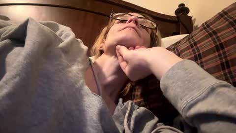 Snapshot of casidy1 chatting on 09/27/25, 01:10 casidy1 online show from 09/27/25, 01:10