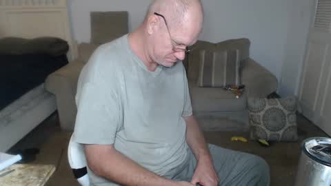 Snapshot of casinocam chatting on 02/10/25, 05:19 CasinoCam online show from 02/10/25, 05:19