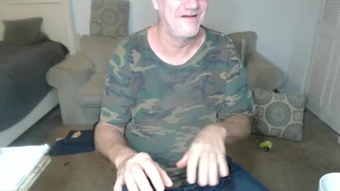 Snapshot of casinocam chatting on 02/27/25, 12:54 CasinoCam online show from 02/27/25, 12:54