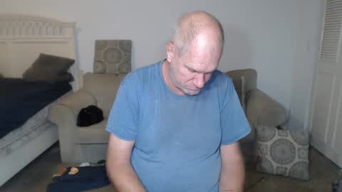 Snapshot of casinocam chatting on 02/28/25, 11:01 CasinoCam online show from 02/28/25, 11:01
