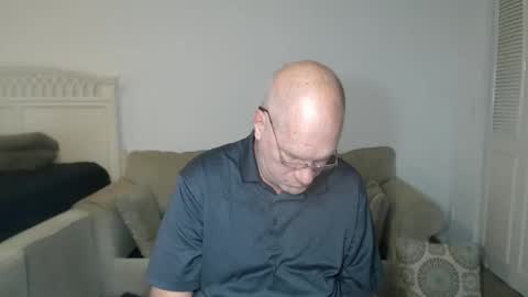 Snapshot of casinocam chatting on 03/10/25, 05:18 CasinoCam online show from 03/10/25, 05:18