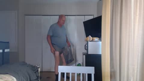 Snapshot of casinocam chatting on 09/12/25, 02:50 CasinoCam online show from 09/12/25, 02:50