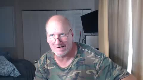 Snapshot of casinocam chatting on 09/20/25, 06:09 CasinoCam online show from 09/20/25, 06:09