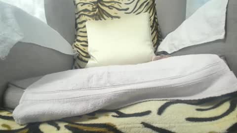 Snapshot of cassandra_joy chatting on 01/01/25, 08:13 Cassandra joy online show from 01/01/25, 08:13