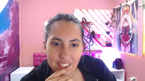 Snapshot of cassandra_ruizz chatting on 09/11/25, 07:14 573215024606 online show from 09/11/25, 07:14
