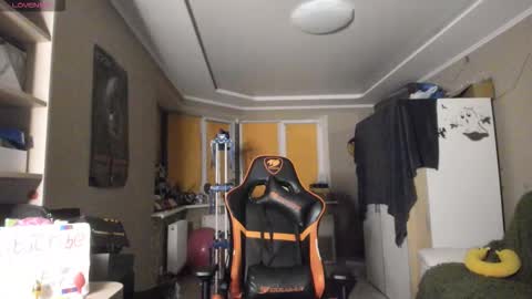 Snapshot of casserole007 chatting on 10/13/25, 09:04 Casserole007 online show from 10/13/25, 09:04