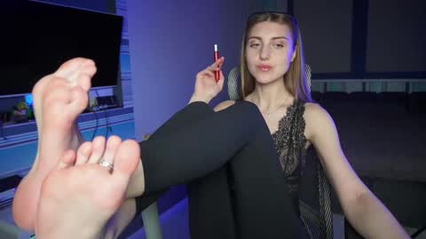 Seductress Cassia  FINDOM AND SADISM  NO NUDE online show from 11/18/25, 04:22