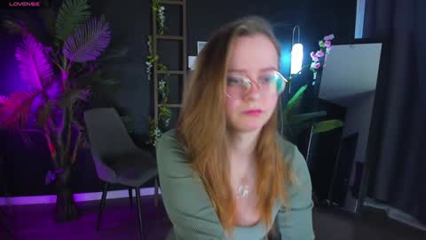 Snapshot of cassiecool chatting on 02/05/25, 08:46 assie online show from 02/05/25, 08:46