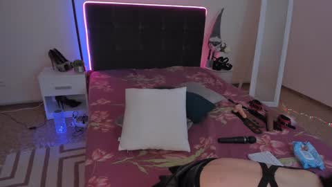 Cassie online show from 01/31/25, 06:46