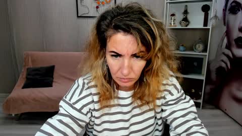 Snapshot of cassiejonas chatting on 12/05/24, 10:12 CassieJonas online show from 12/05/24, 10:12