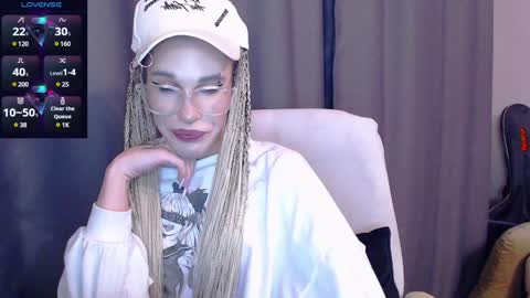 Cassie online show from 12/13/24, 06:27