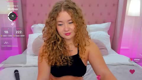 Snapshot of cassieride chatting on 10/11/25, 06:34 Curly online show from 10/11/25, 06:34