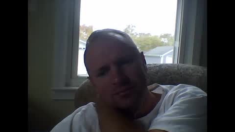 castlecrester online show from 10/31/25, 08:43