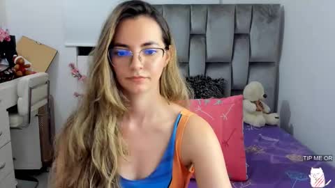Snapshot of cat_baby chatting on 12/05/24, 06:32 MIAH Save ur cum for me I will be here soon online show from 12/05/24, 06:32