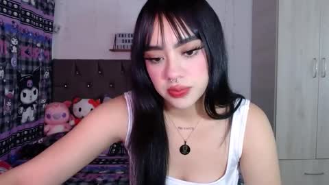 Snapshot of cat_mila_ chatting on 09/28/25, 03:45 Mila online show from 09/28/25, 03:45