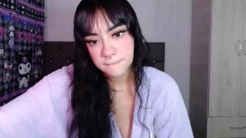Snapshot of cat_mila_ chatting on 09/29/25, 06:40 Mila online show from 09/29/25, 06:40