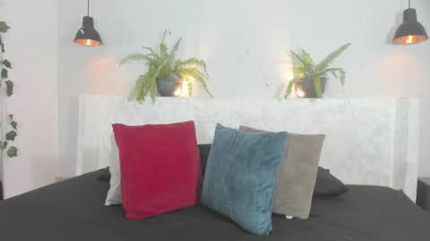 cata_gil1 online show from 11/08/25, 05:56