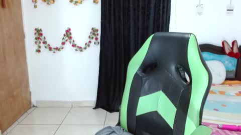 Snapshot of cataleya_ardiente1 chatting on 01/23/25, 01:24 isabel online show from 01/23/25, 01:24