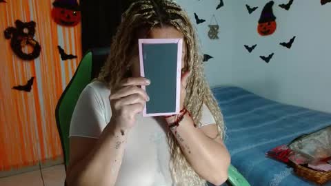 Snapshot of cataleya_ardiente1 chatting on 10/08/25, 09:29 isabel online show from 10/08/25, 09:29