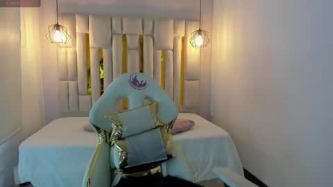 Cataleya online show from 10/03/25, 12:35